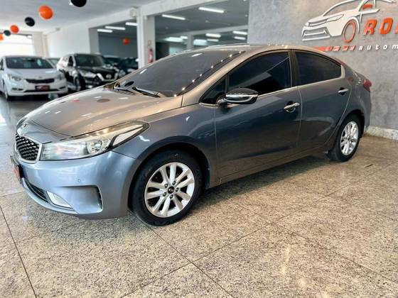KIA CERATO 1.6 SX 16V FLEX 4P AUTOMÁTICO KIA CERATO 1.6 SX 16V FLEX 4P AUTOMÁTICO